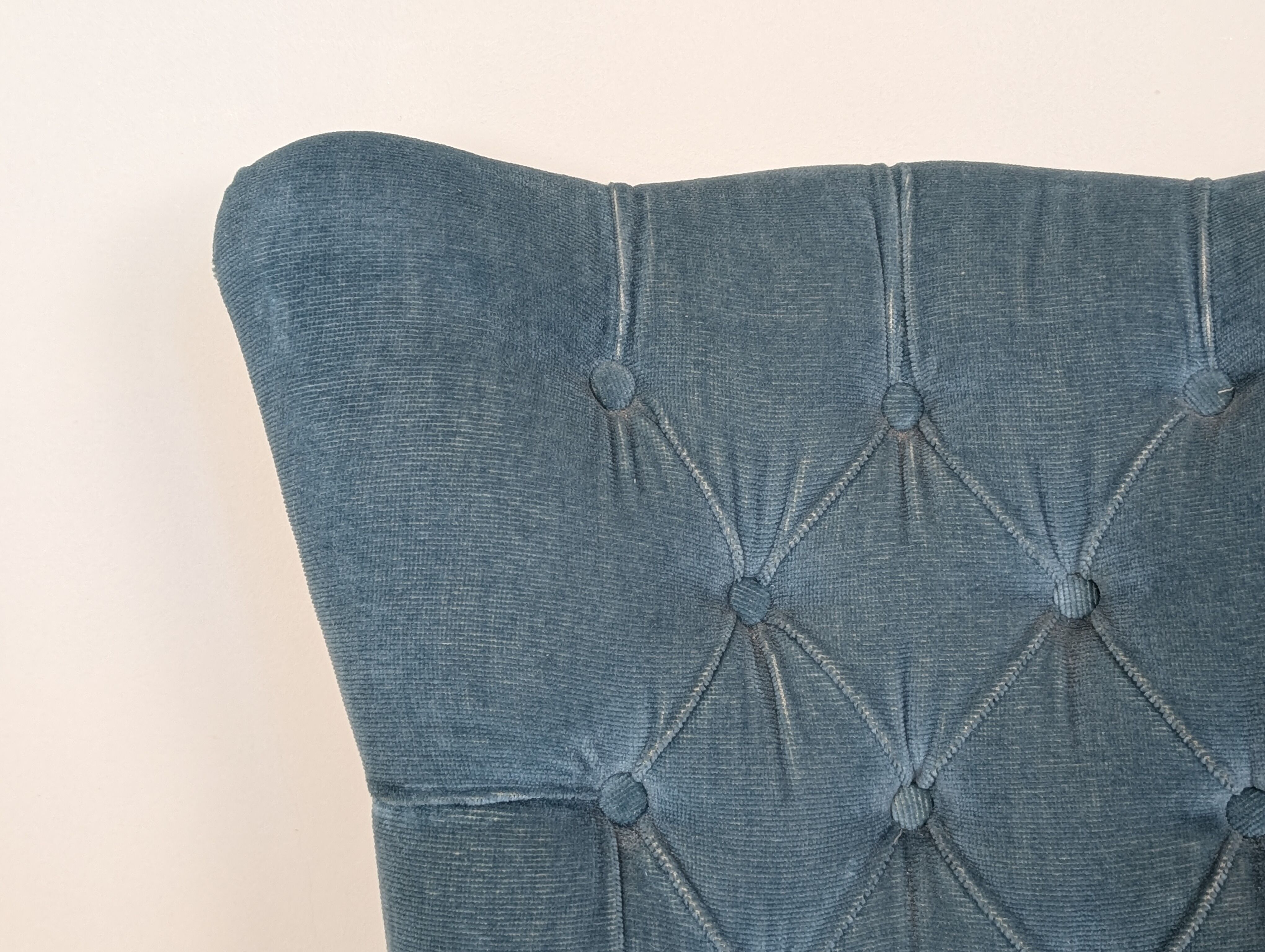 Fauteuil crapaud en velours