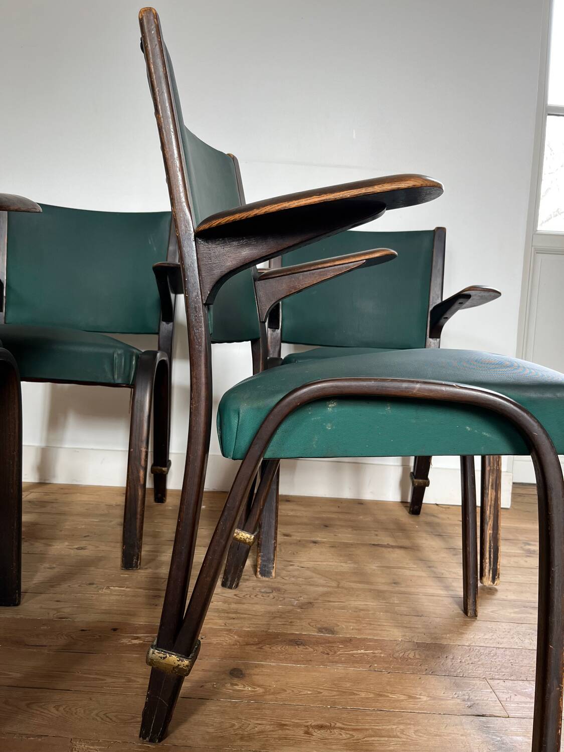 4 Steiner chairs