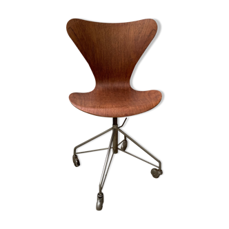 Office chair Series 7 or 3117 by Arne Jacobsen for Fritz Hansen
