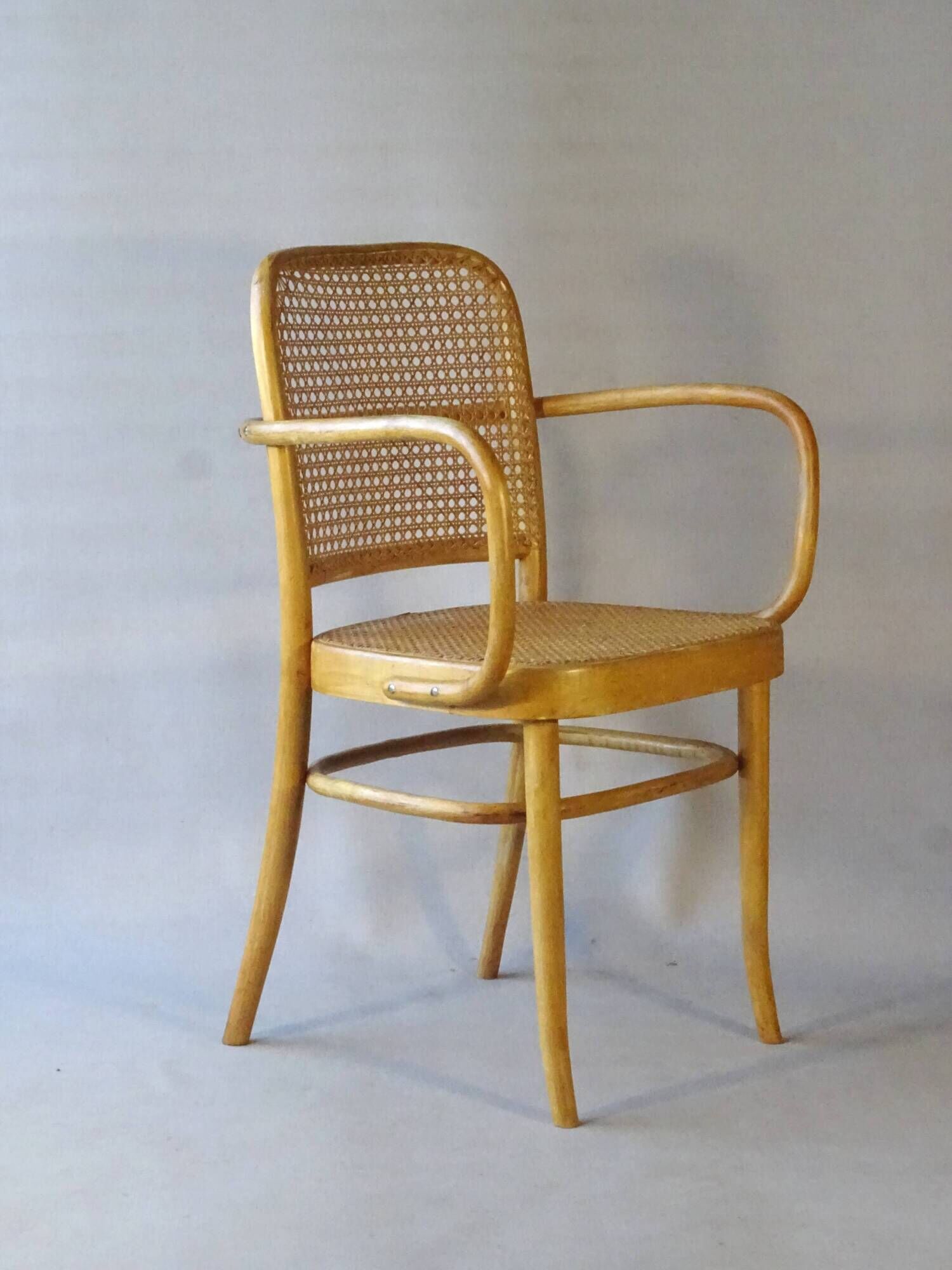 Hoffmann Armchair No. 811, by Thonet 1960/65