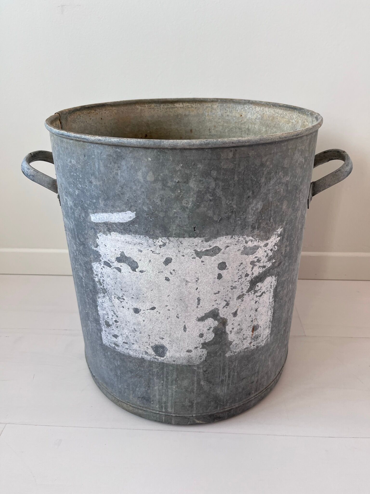 Zinc washing machine