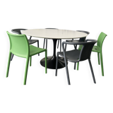 Véritable table Eero Saarinen par Knoll