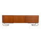 Buffet des années 1960 avec pieds Bauhaus