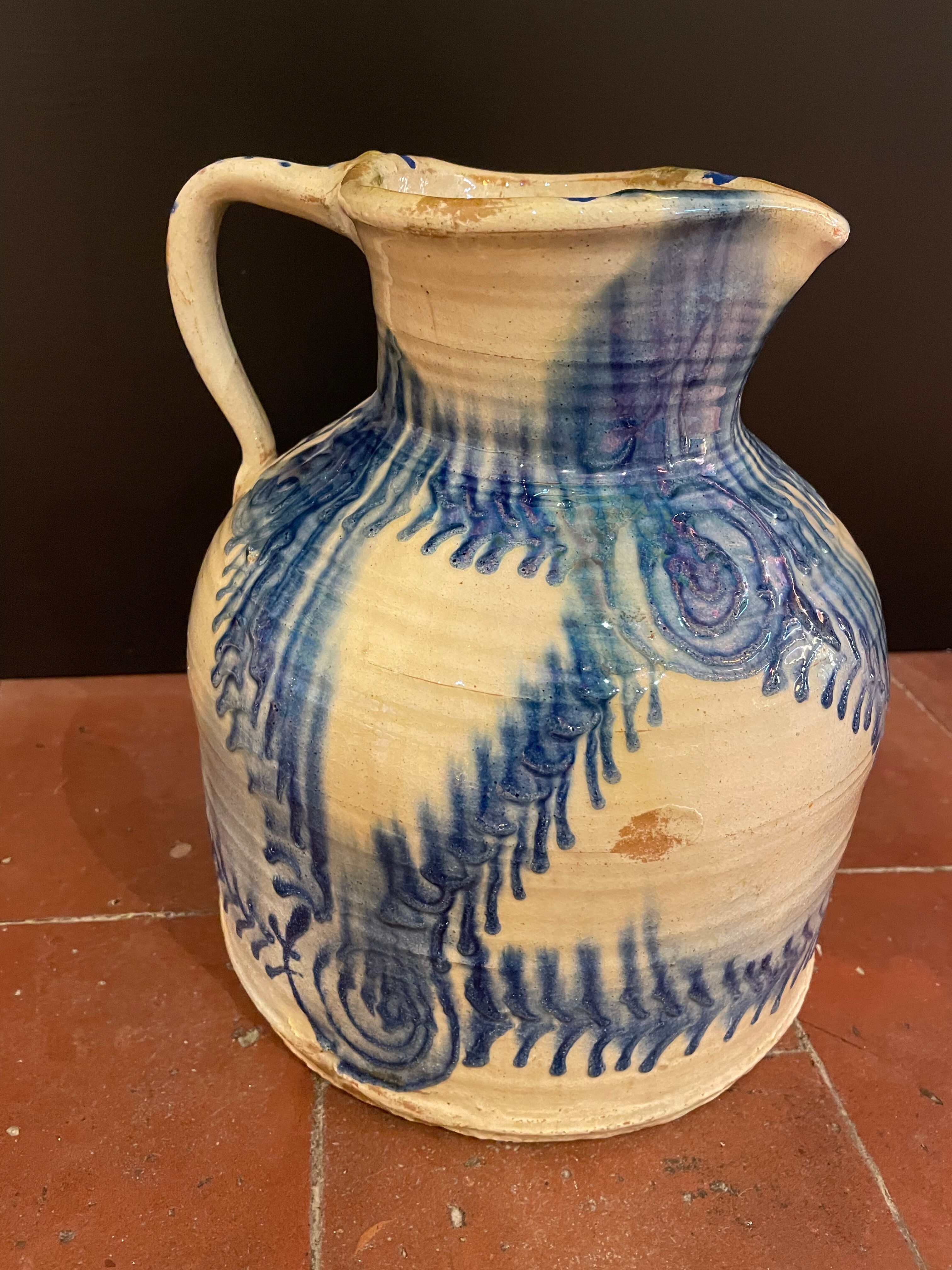 Ceramic pitcher handicrafts