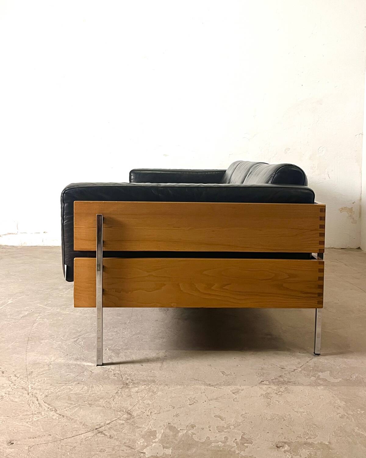 Canapé “Forum” par Robin Day pour Habitat – cuir chocolat, 1990