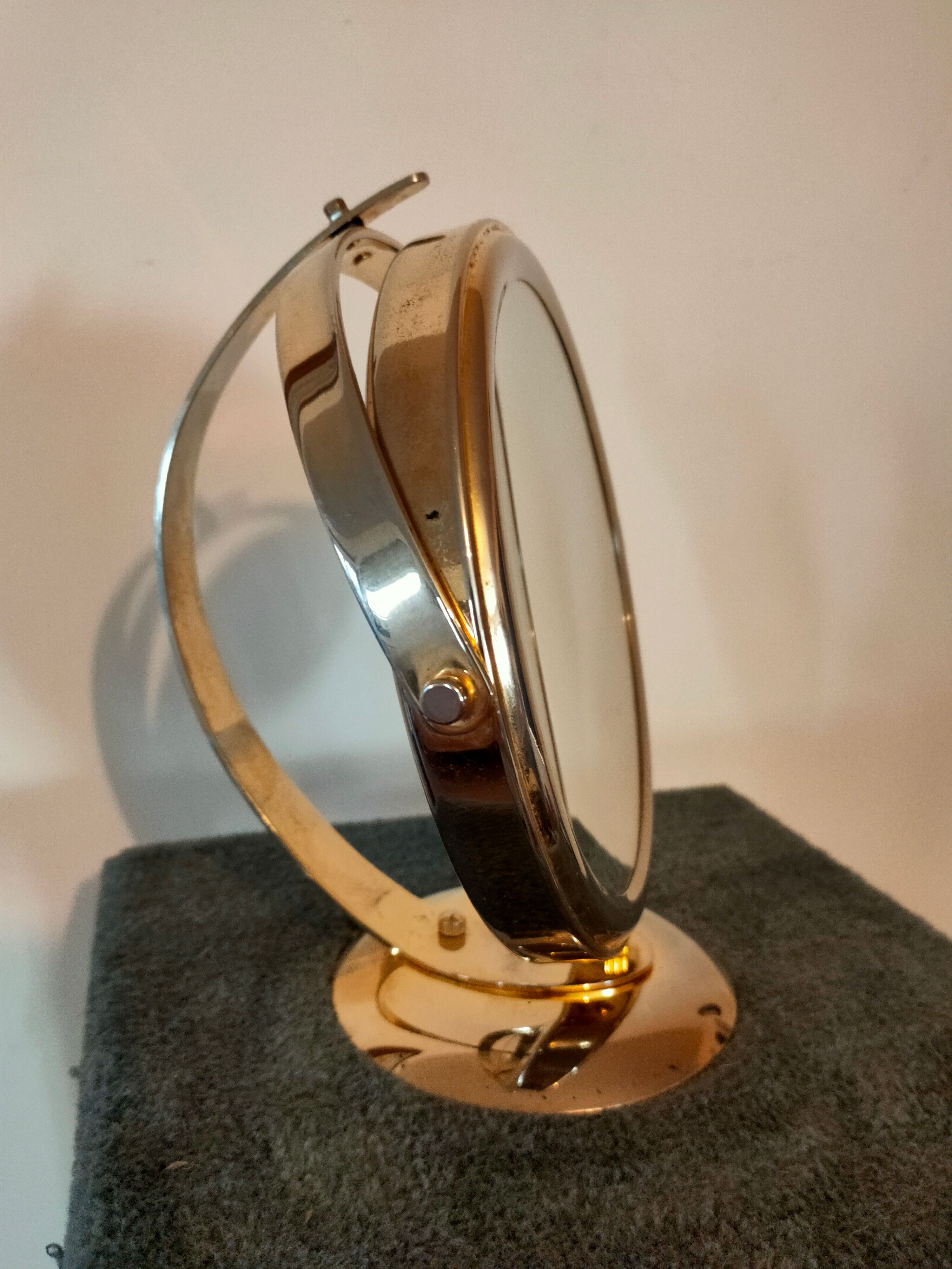 vintage table magnifying mirror