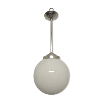 Art deco hanging in opaline