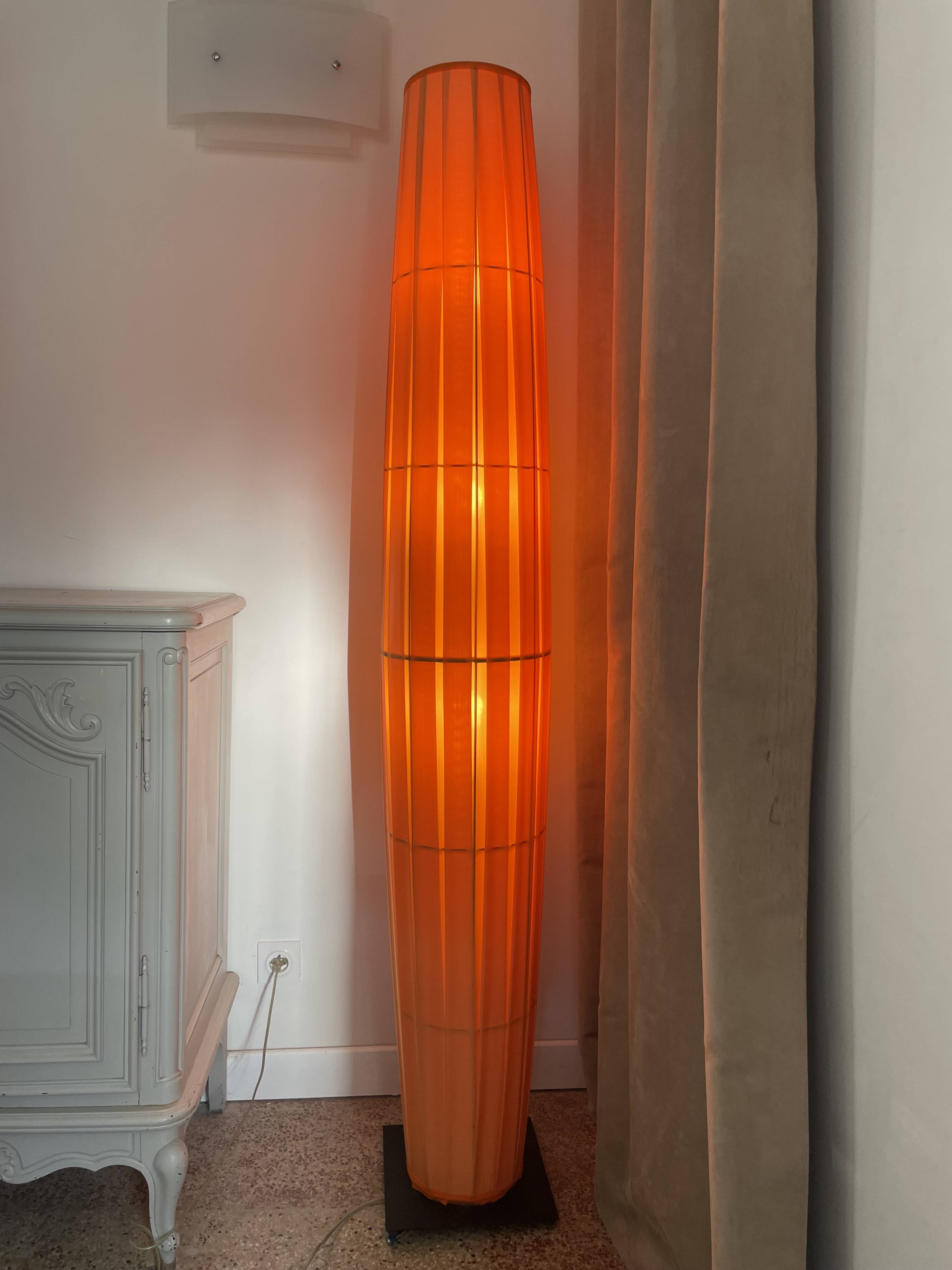 Streetlight by Fabrice Berrux for 10:10