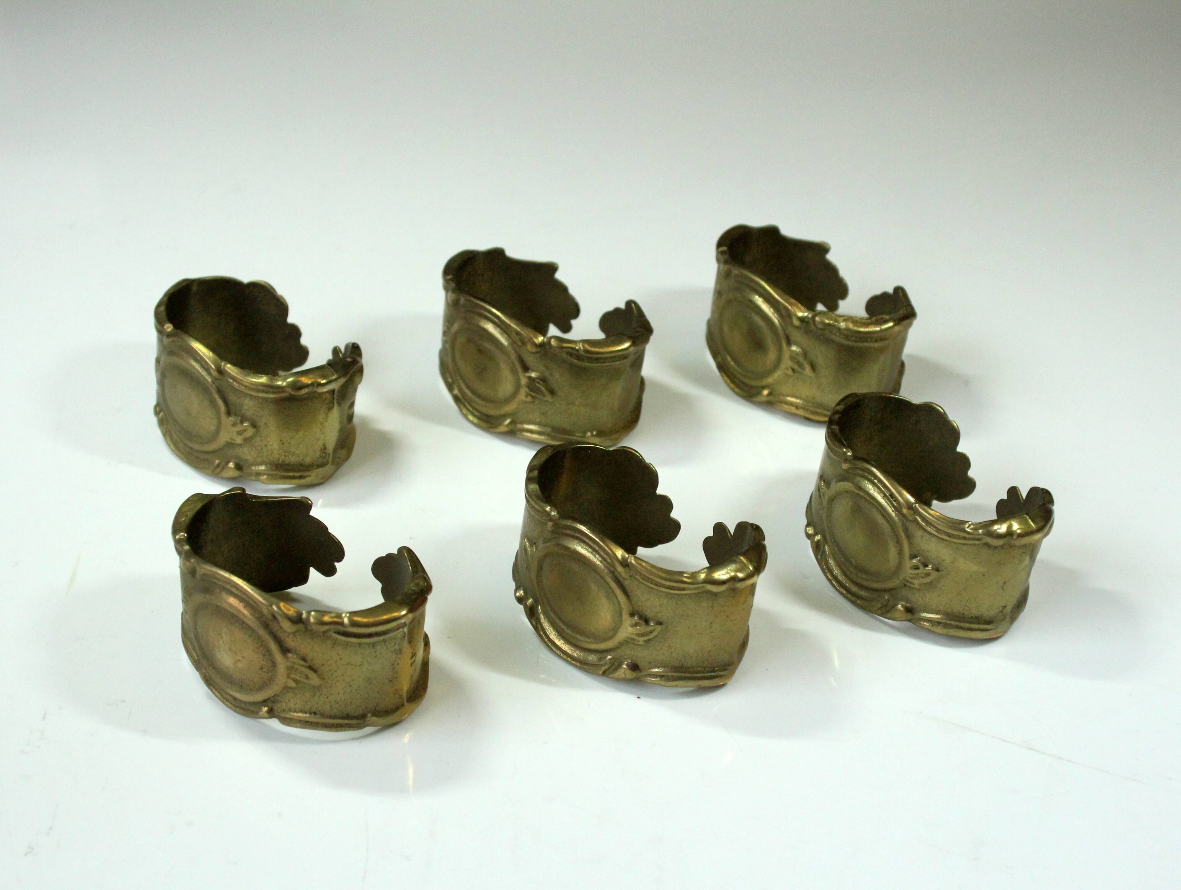6 solid brass napkin holder, napkin rings, vintage from the 1960s, in original box