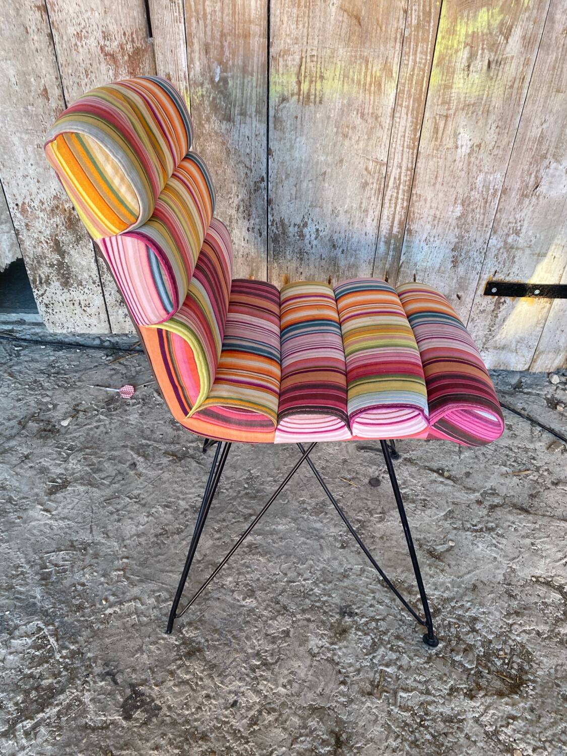 Chair Design Black Metal Base + Multicoloured Fabric Cushion Seat