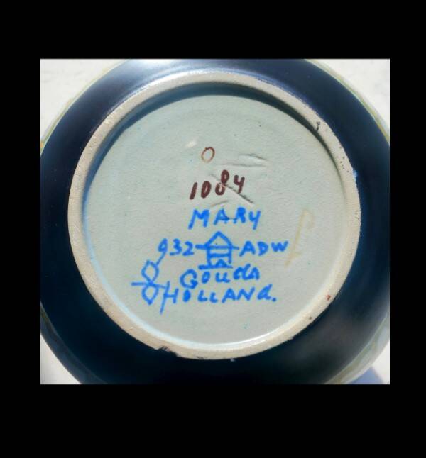 Gouda vase 1924 Holland