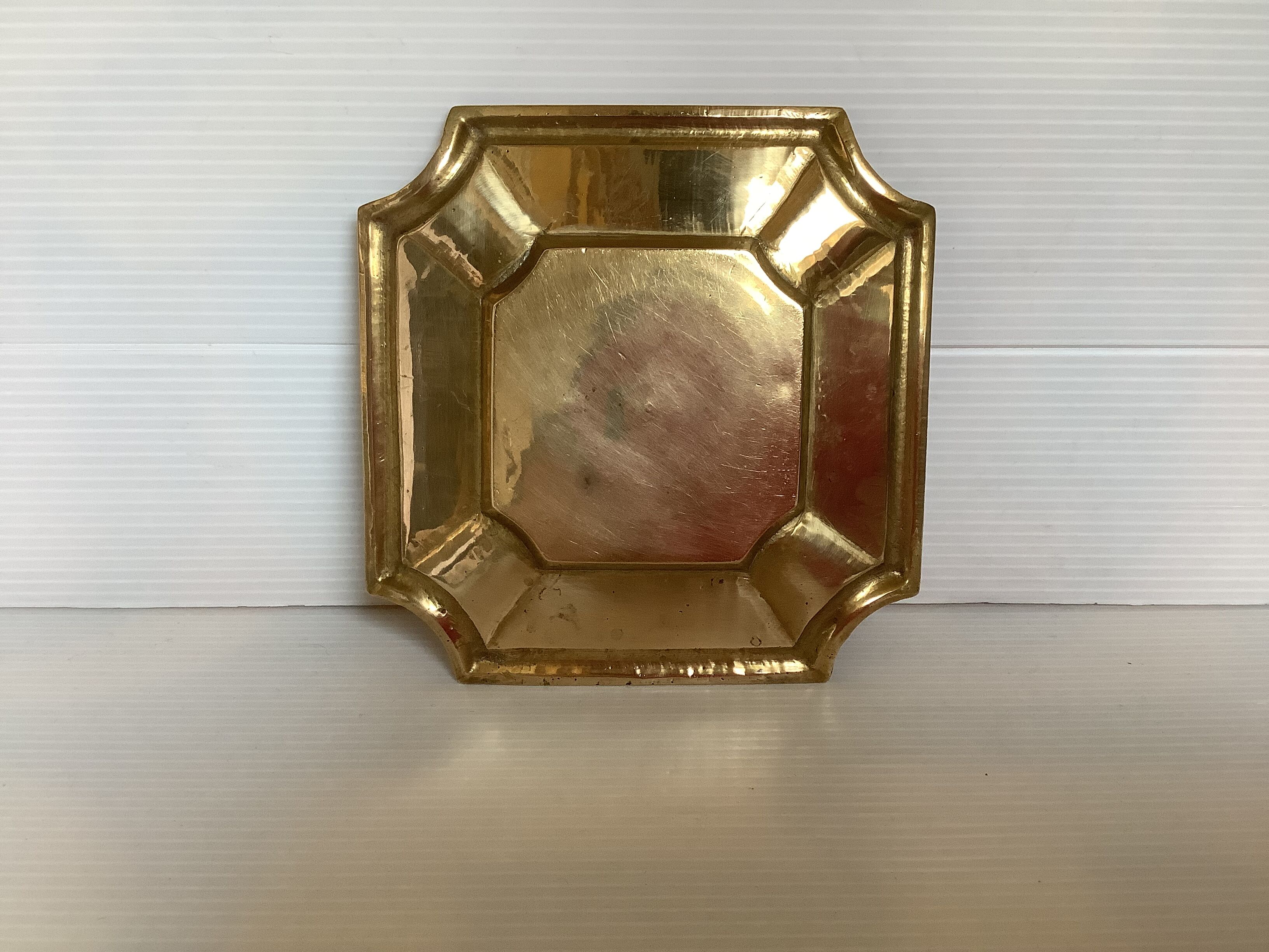 Brass ashtray tidy