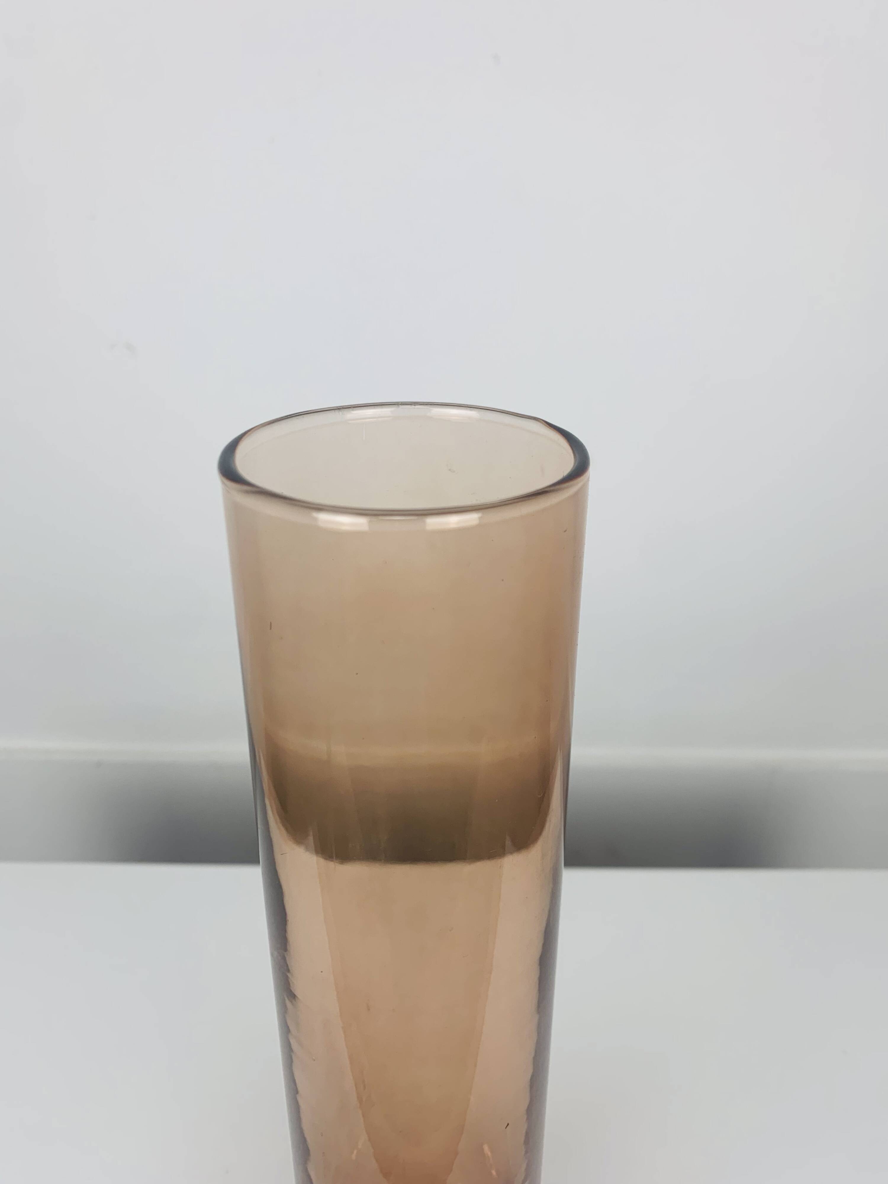 Vintage salmon pink glass roller vase