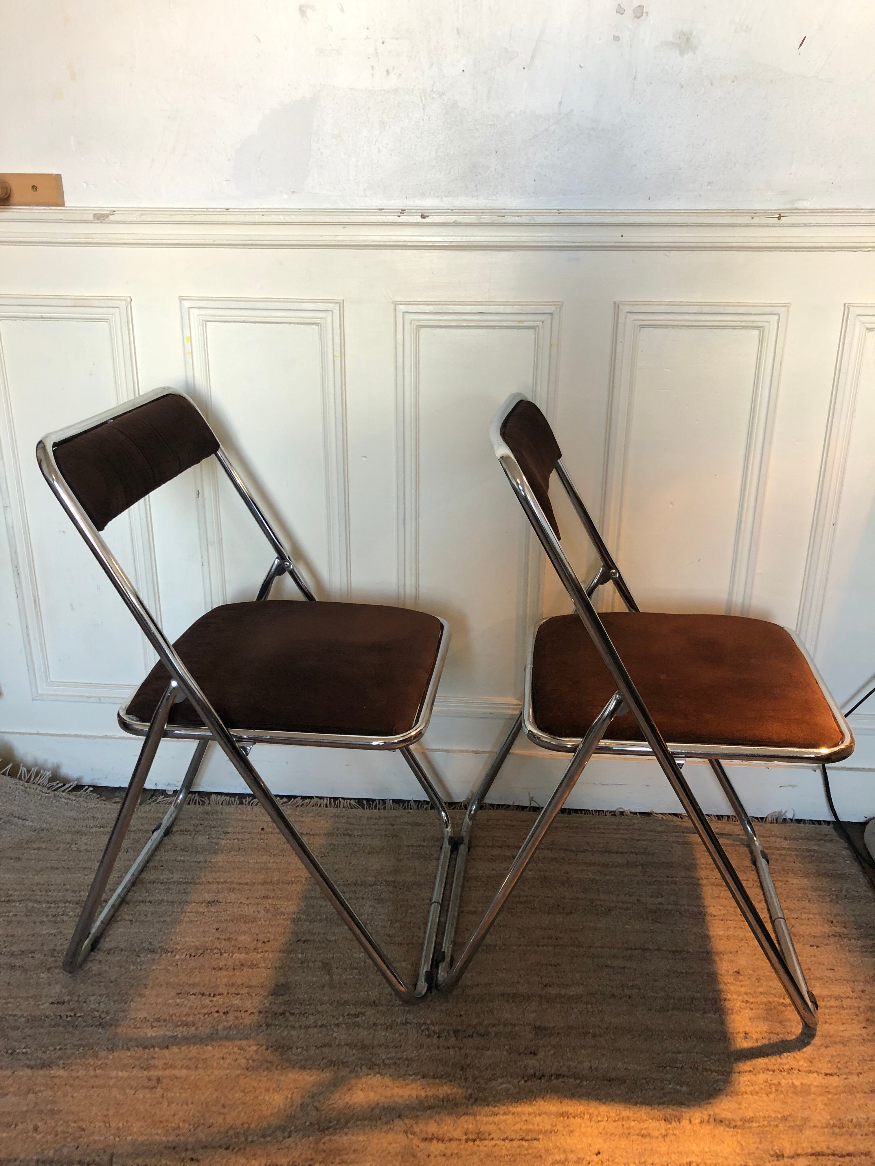 Pair of folding chairs chrome