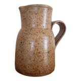 Sandstone pitcher