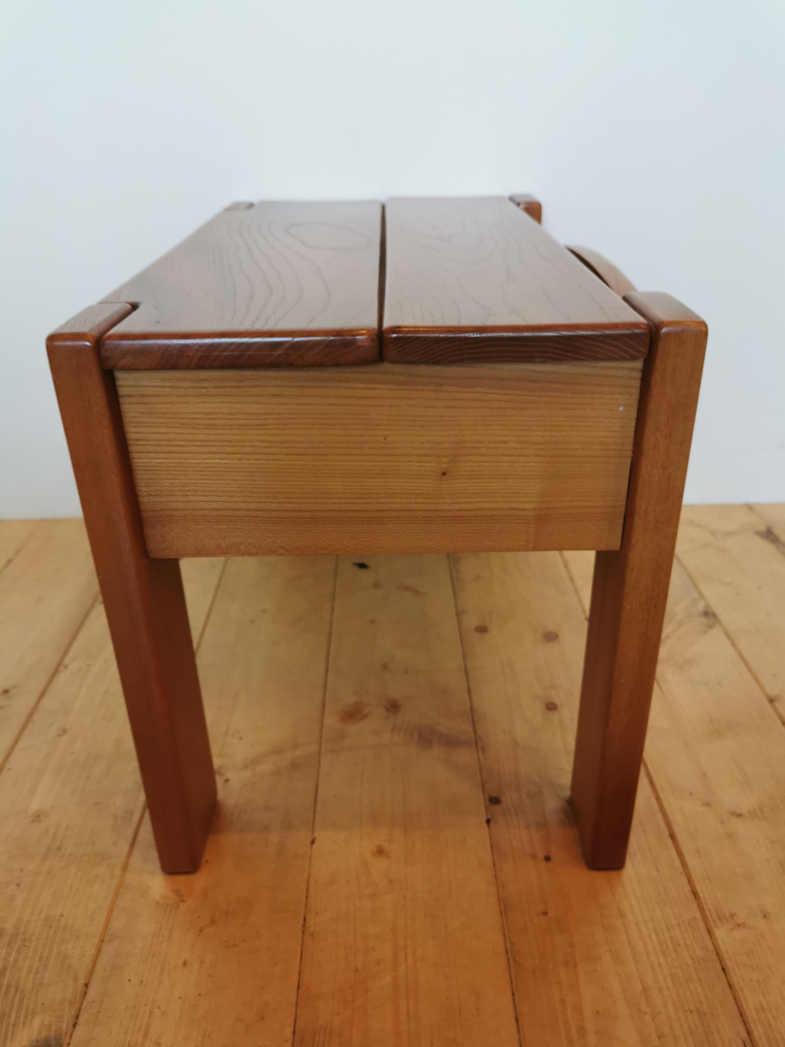 Paire de chevets en orme Maison Regain