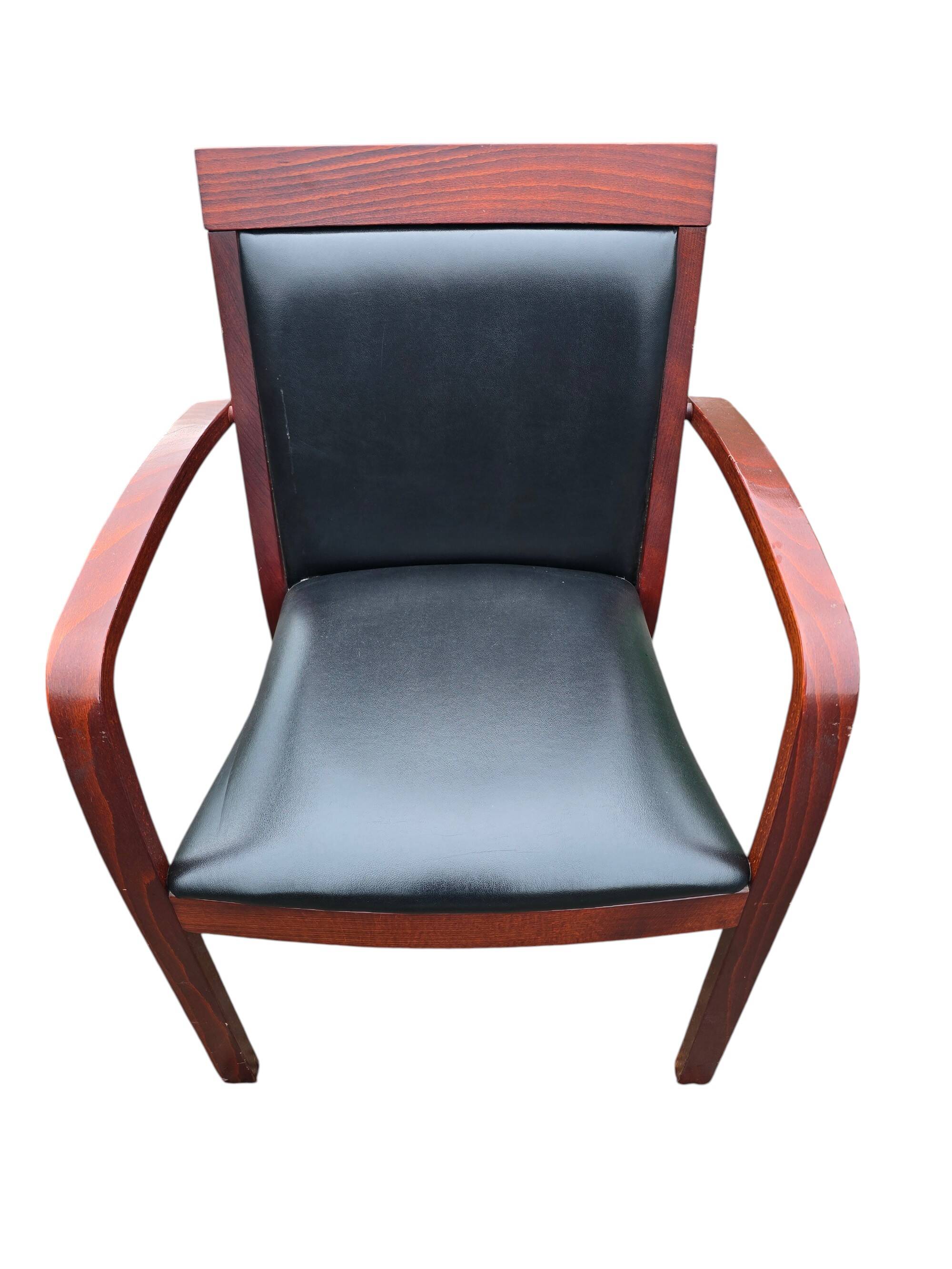 6 contemporary bridge chairs in mahogany wood and black leather
