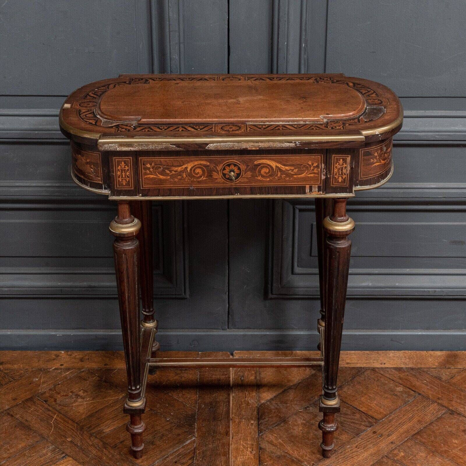 Napoleon III hairdresser worker marquetry 4 feet decorated with bronze