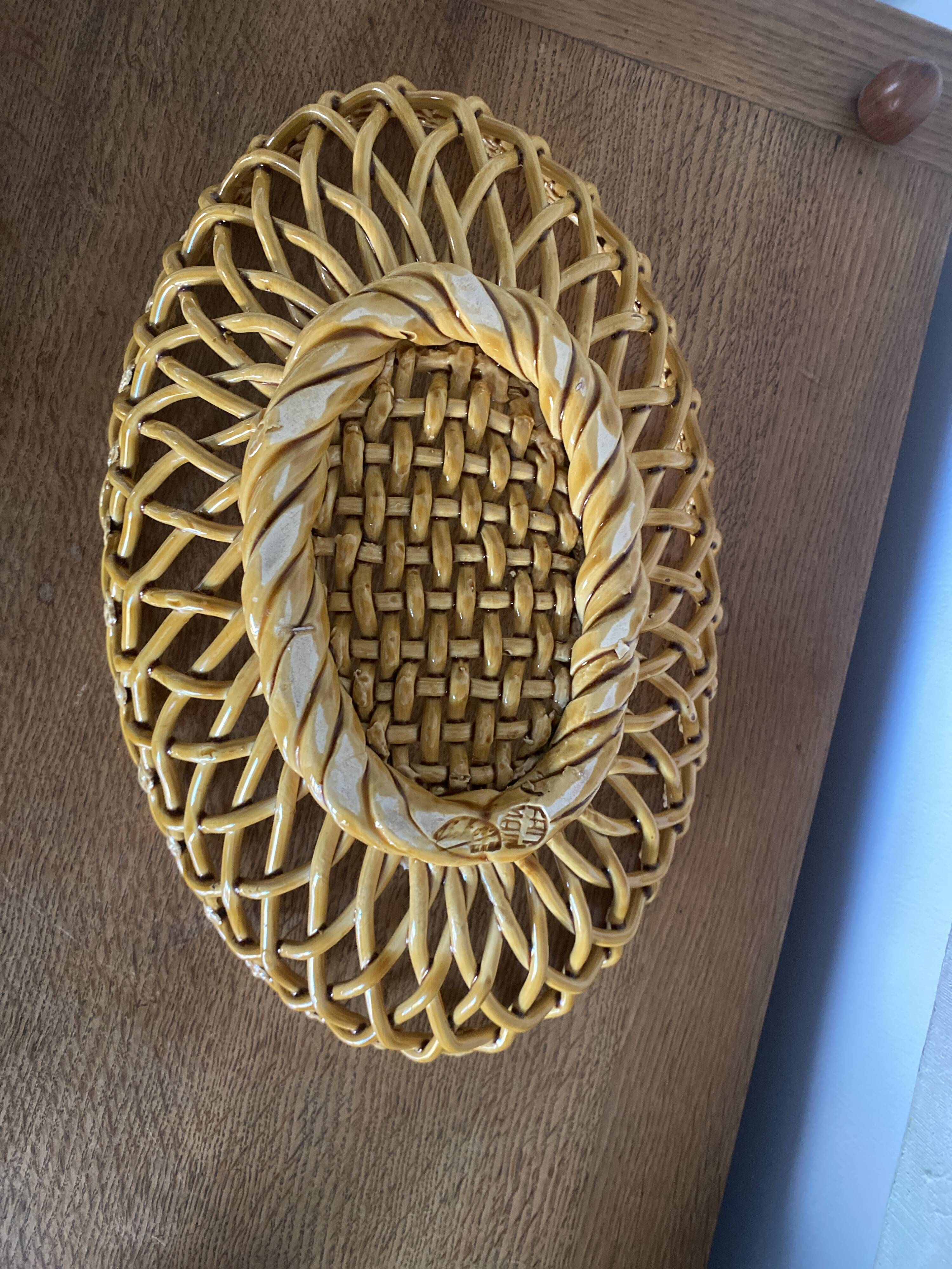 Pichon Uzes fruit bowl