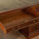 Bureau de style anglais ancien