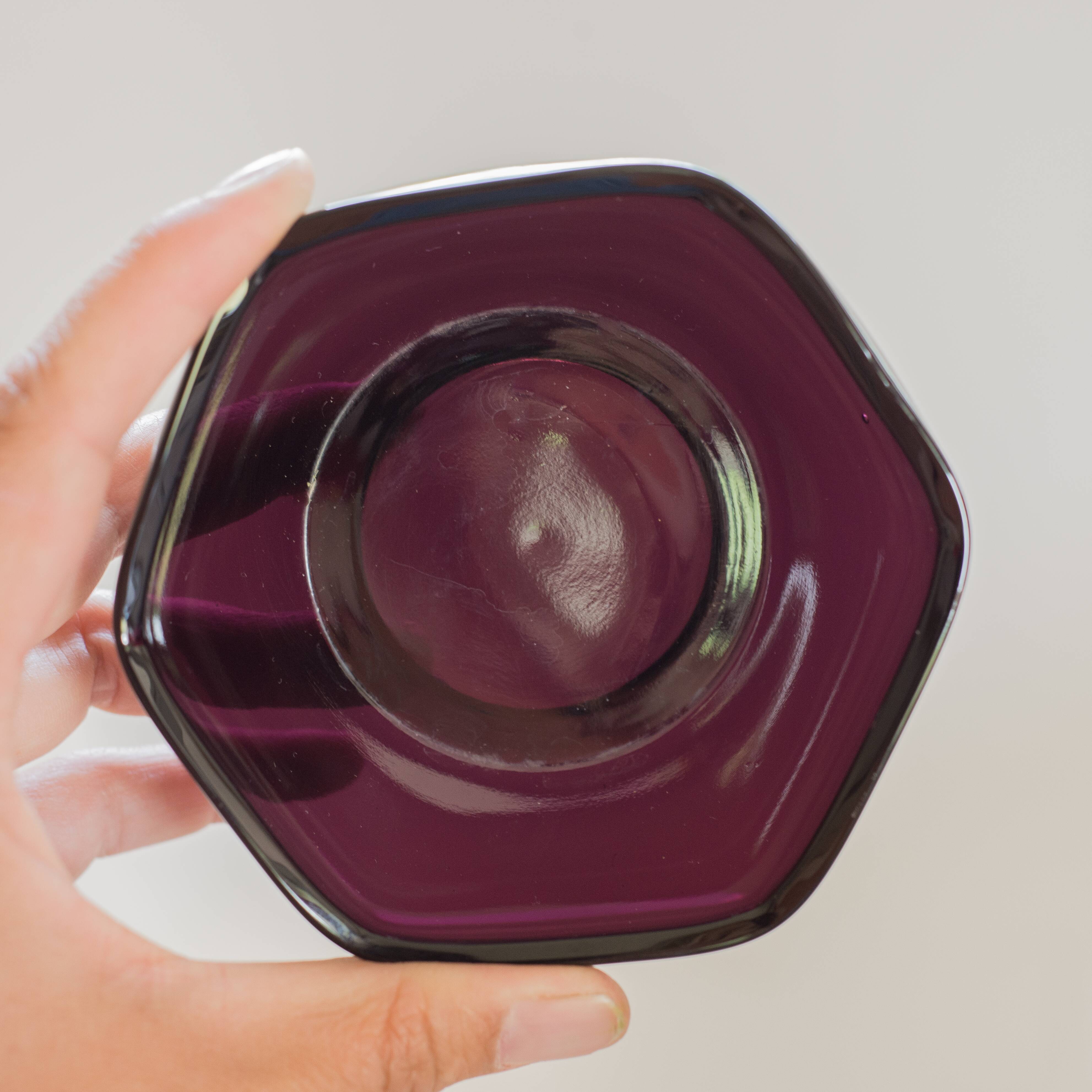 Set of 8 colored glass cups