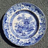 Creil and Montereau porcelain plate with Chinese decor
