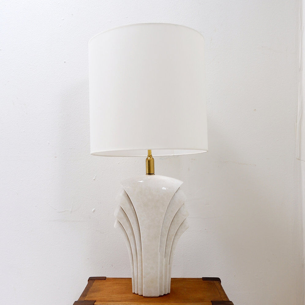 Large white ceramic fan-shaped table lamp - Art Deco style