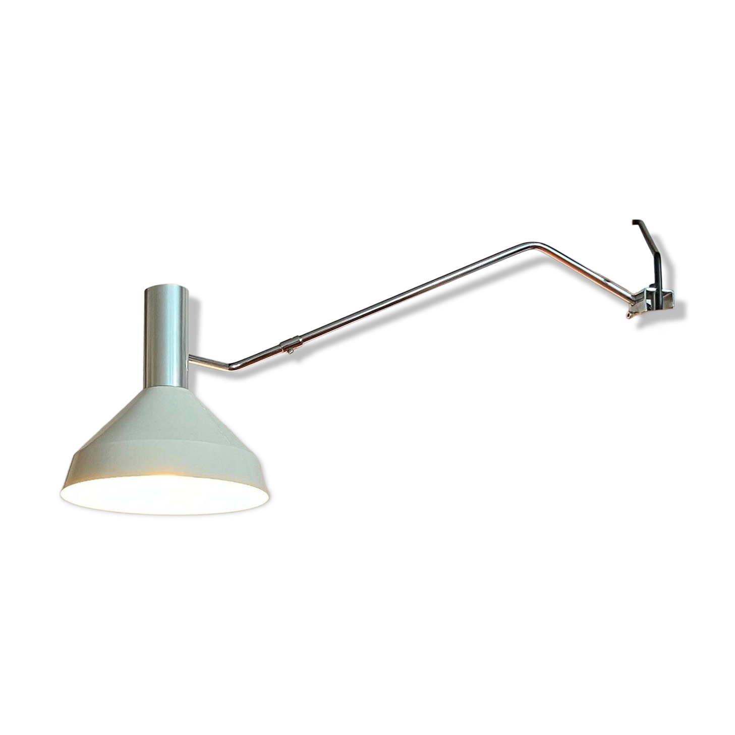 Mid-century minimalist Swiss table lamp with a clamp by Rosemarie and Rico Baltensweiler for Baltensweiler, 1950s.