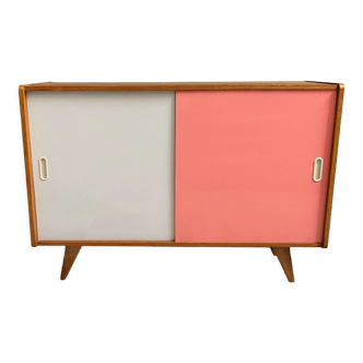 Jiri Jiroutek Pink sideboard model U452 1960s by Interier Praha