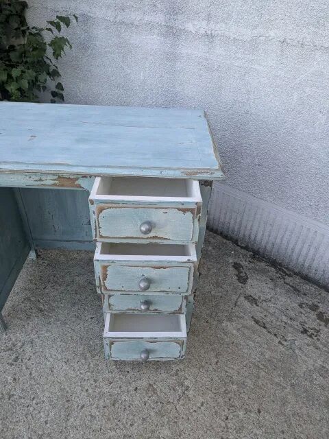 Adult desk