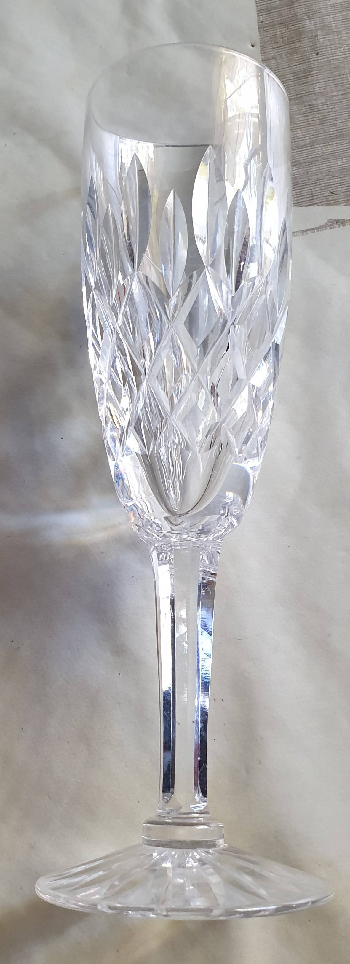Champagne flutes from the Chantilly service by Cristallerie Saint-Louis.