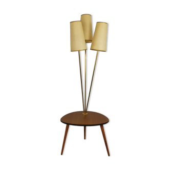 Tripod floor lamp with 60' shelf