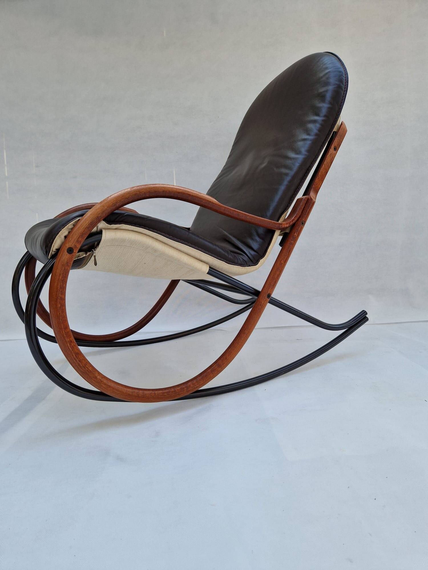 Vintage Nonna Rocking Chair by Paul Tuttle for Strässle