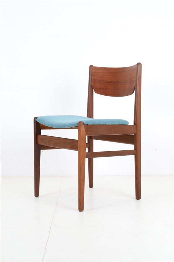 Reupholstered mid-century teak chair / Danish modern design / wool felt / 1960s