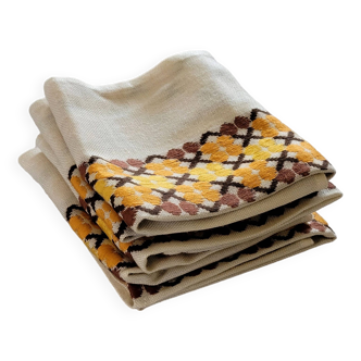 5 serviettes de table vintage