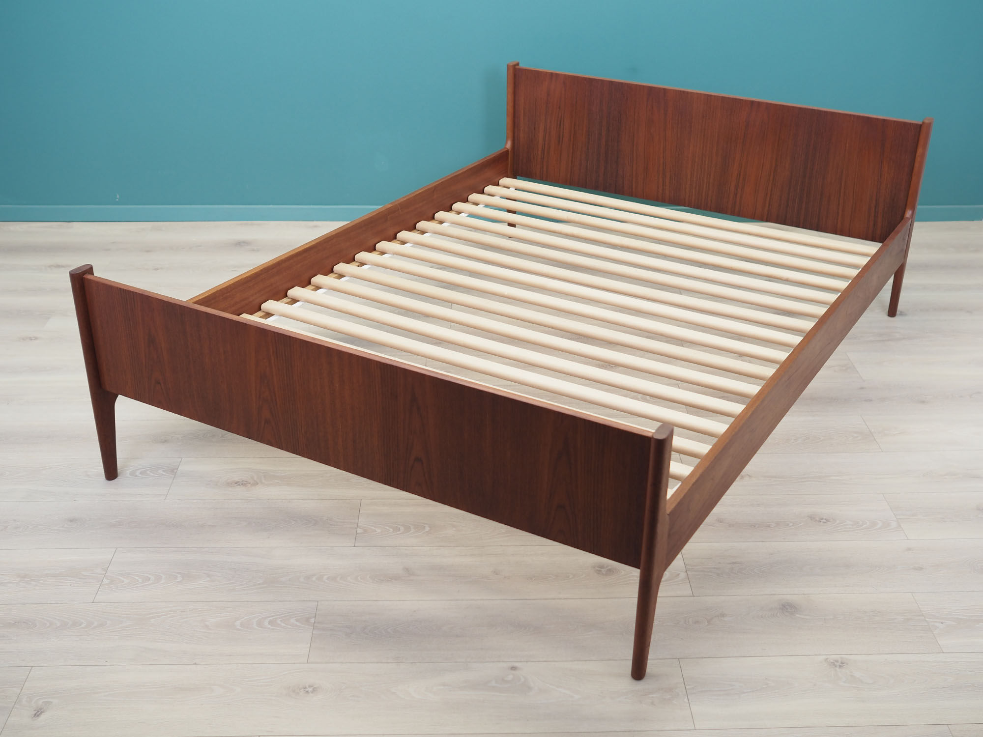 Teak bed, Danish design, 70's, Denmark