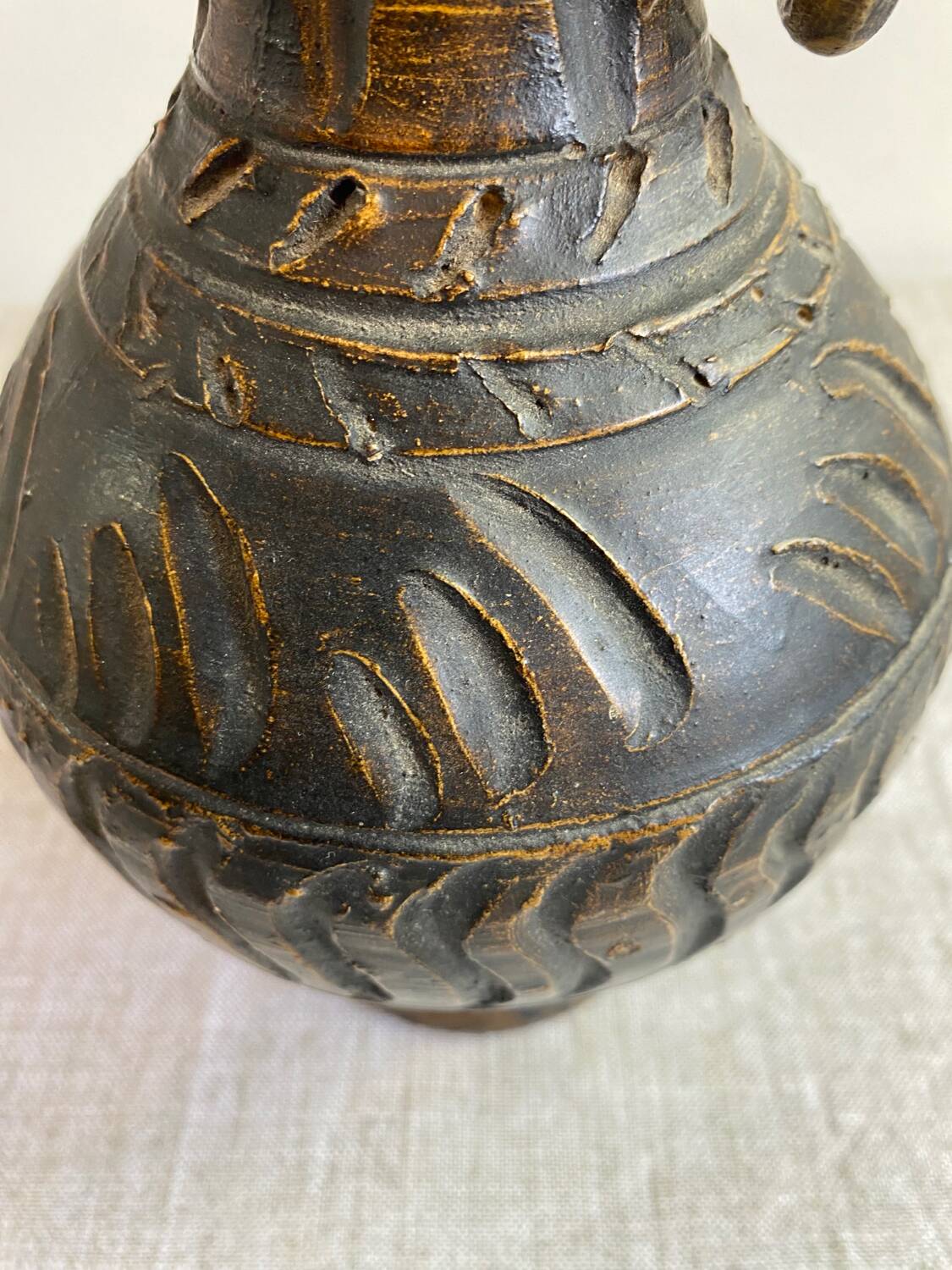 Ringed terracotta vase