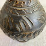 Vase en terre cuite à anneaux