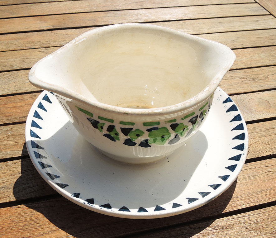 Former iron earth tableware service longchamps – cannes