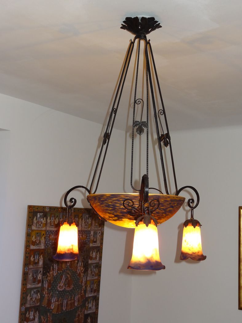 Art Deco Lustre Noverdy France in beaten iron
