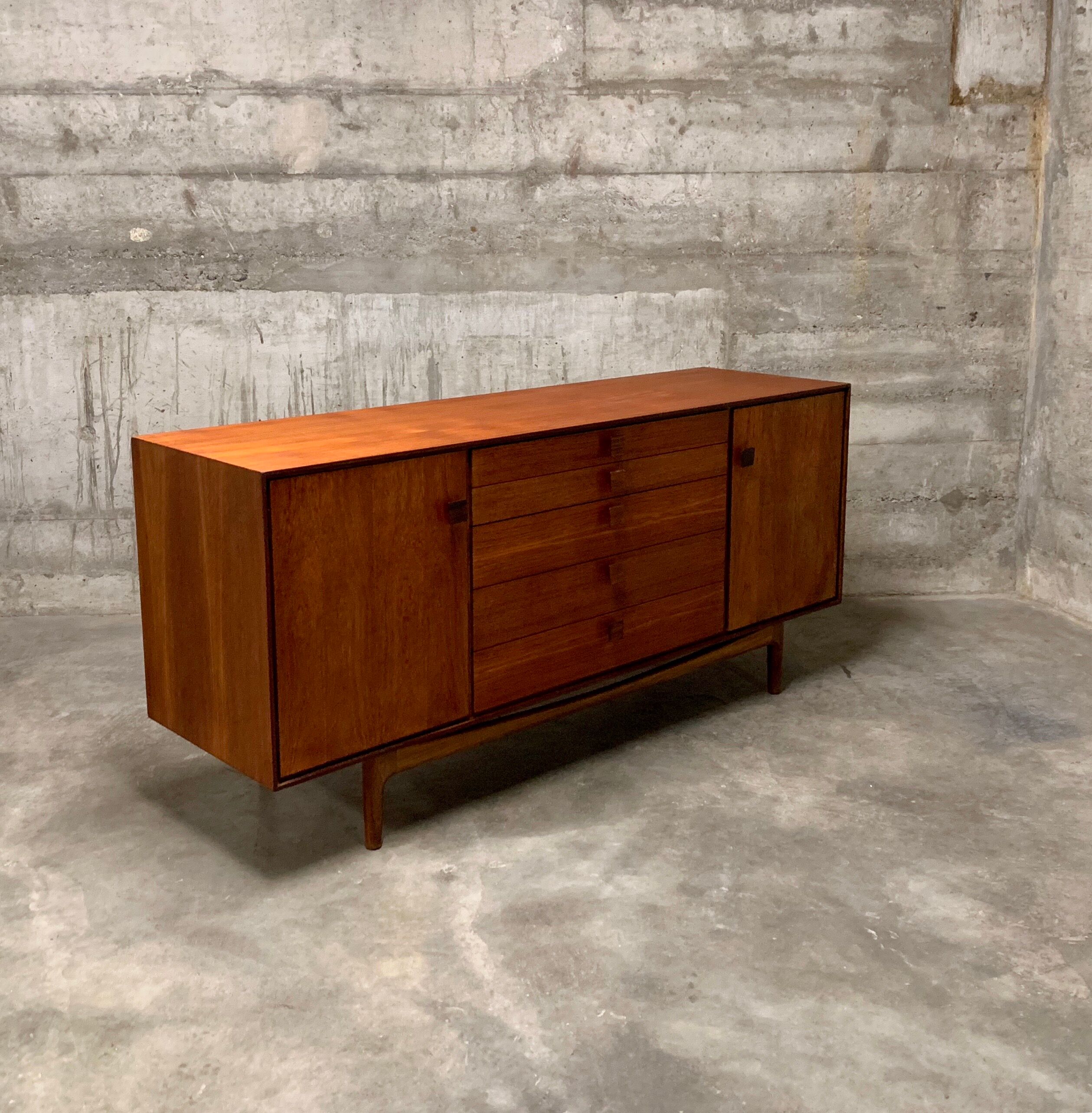 Danish Ib Kofod-Larsen teak sideboard, 1060