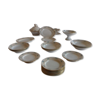 Set of decorated porcelain doll crockery