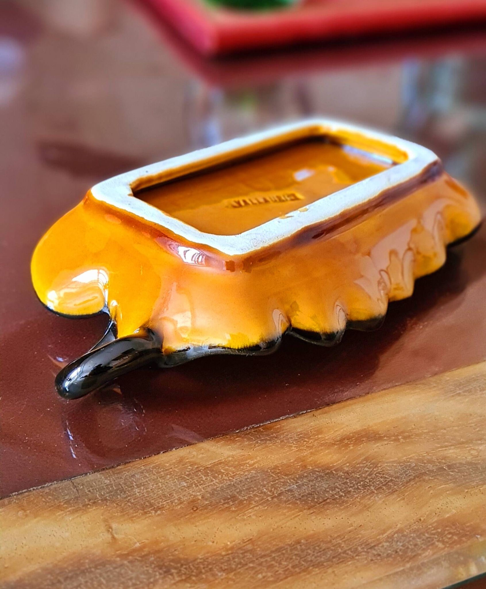 Petit plat en céramique Vallauris