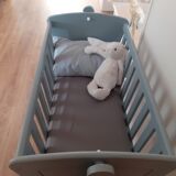 Cot bed