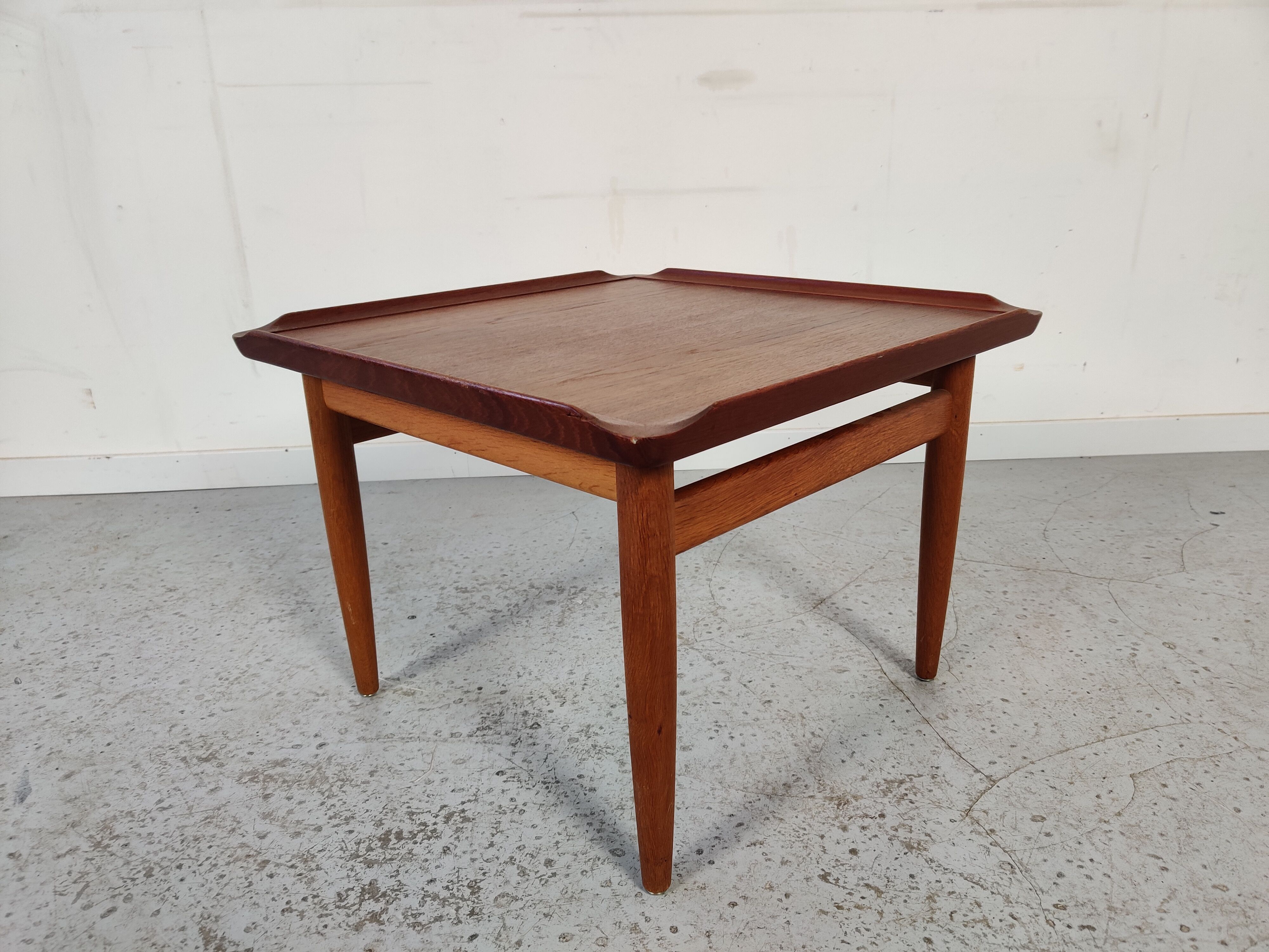 Teak coffee table, Denmark 60s