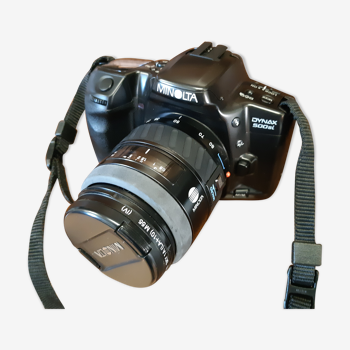 Minolta Dynax 500si Black Camera with Zoom AF 28-80mm Film
