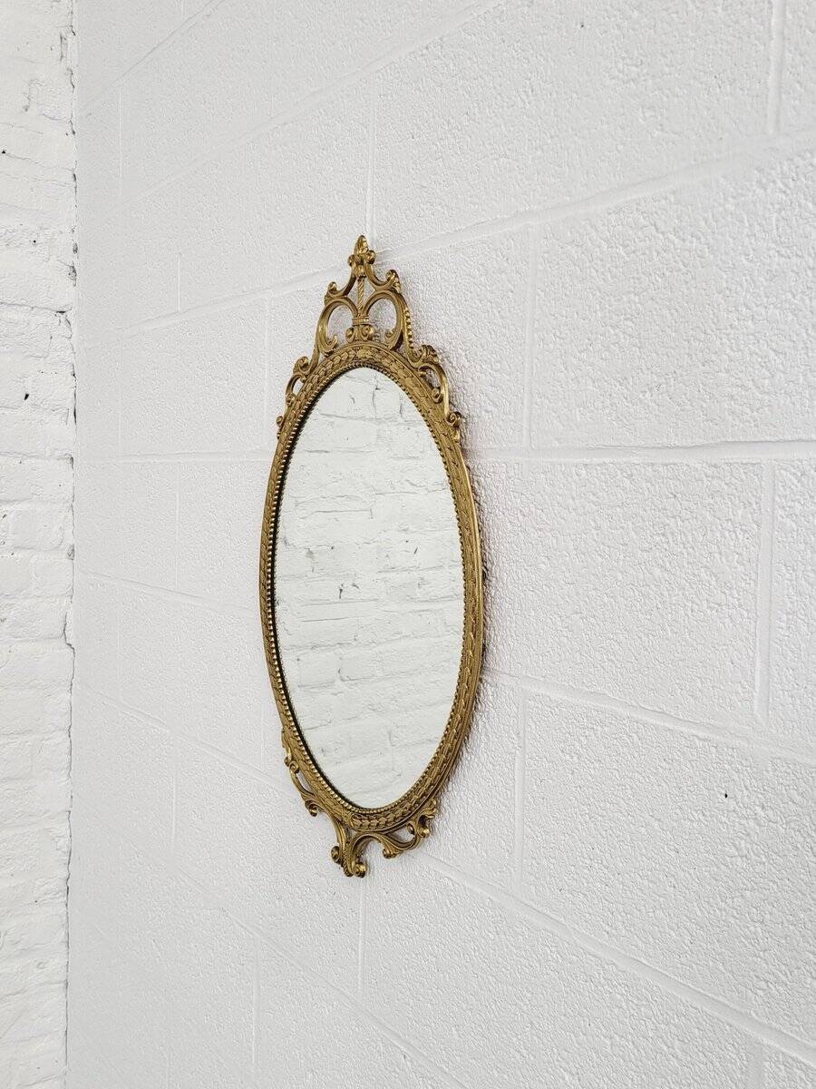 Miroir Médaillon Ovale en Laiton, Italie, 1950s
