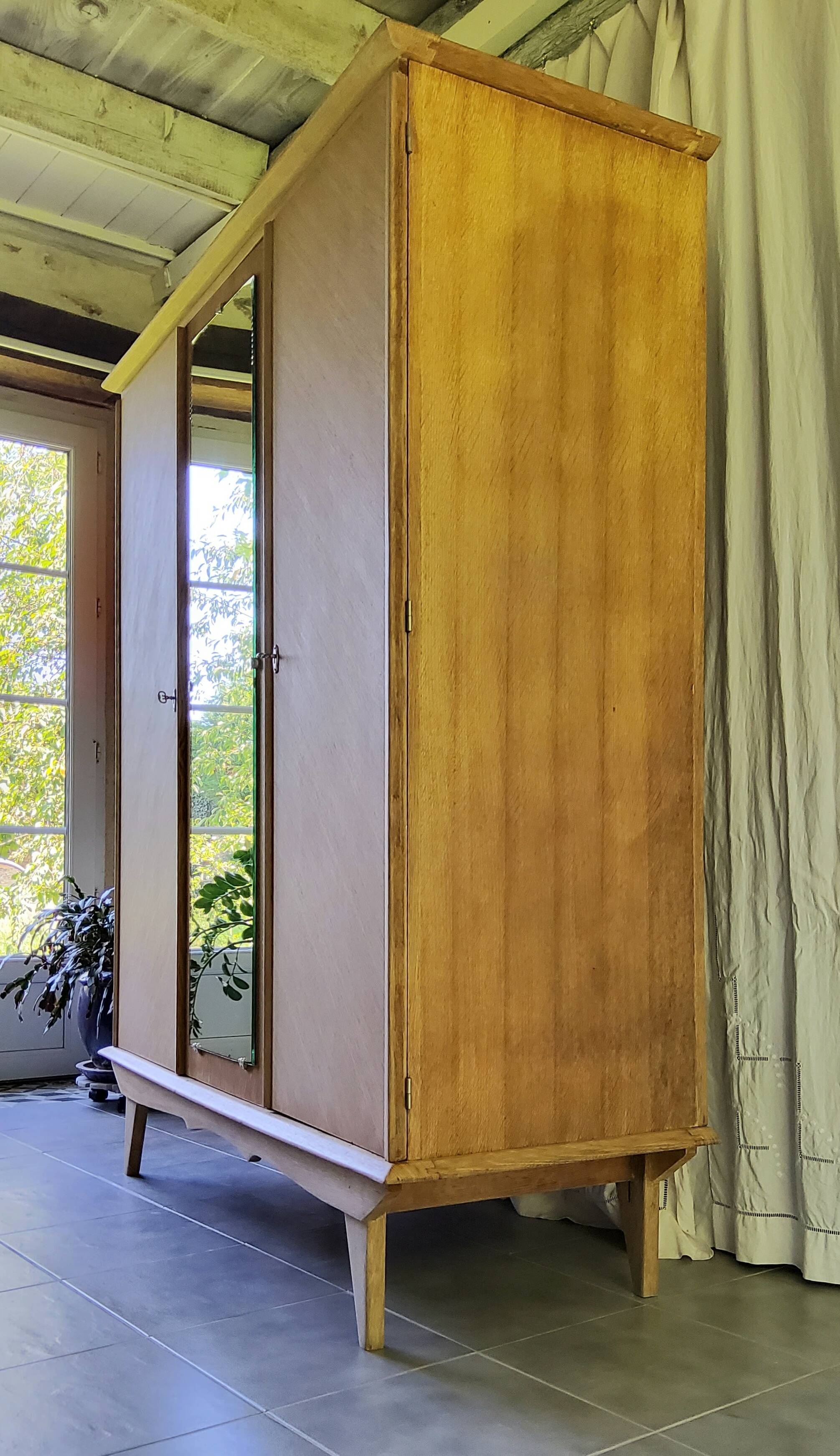 Armoire années 50 rénovée
