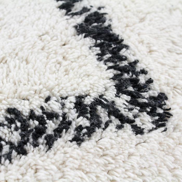 Large Berber-inspired cushion 60X80 cm