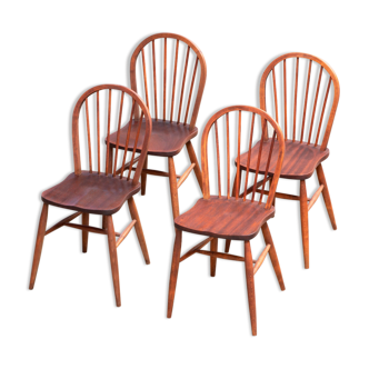Série de 4 chaises scandinaves à dossier baton 1960